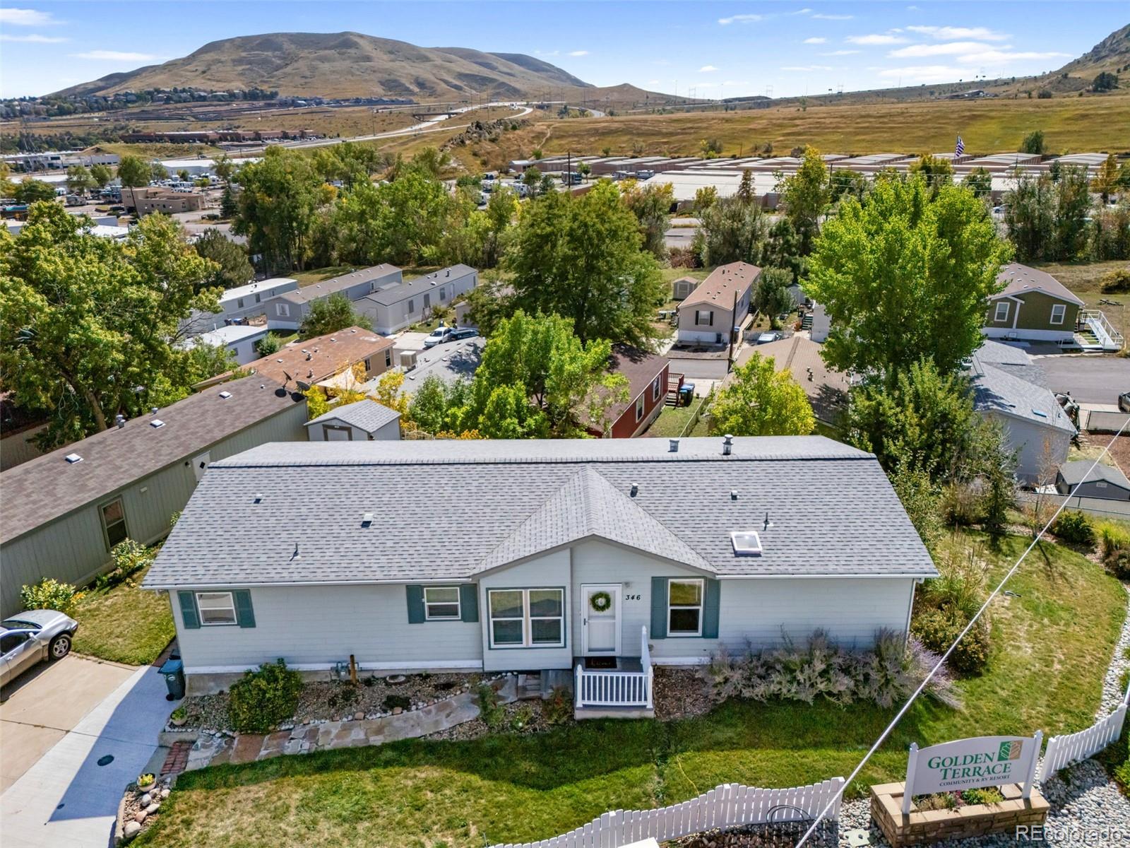 346 Laveta Pass Avenue