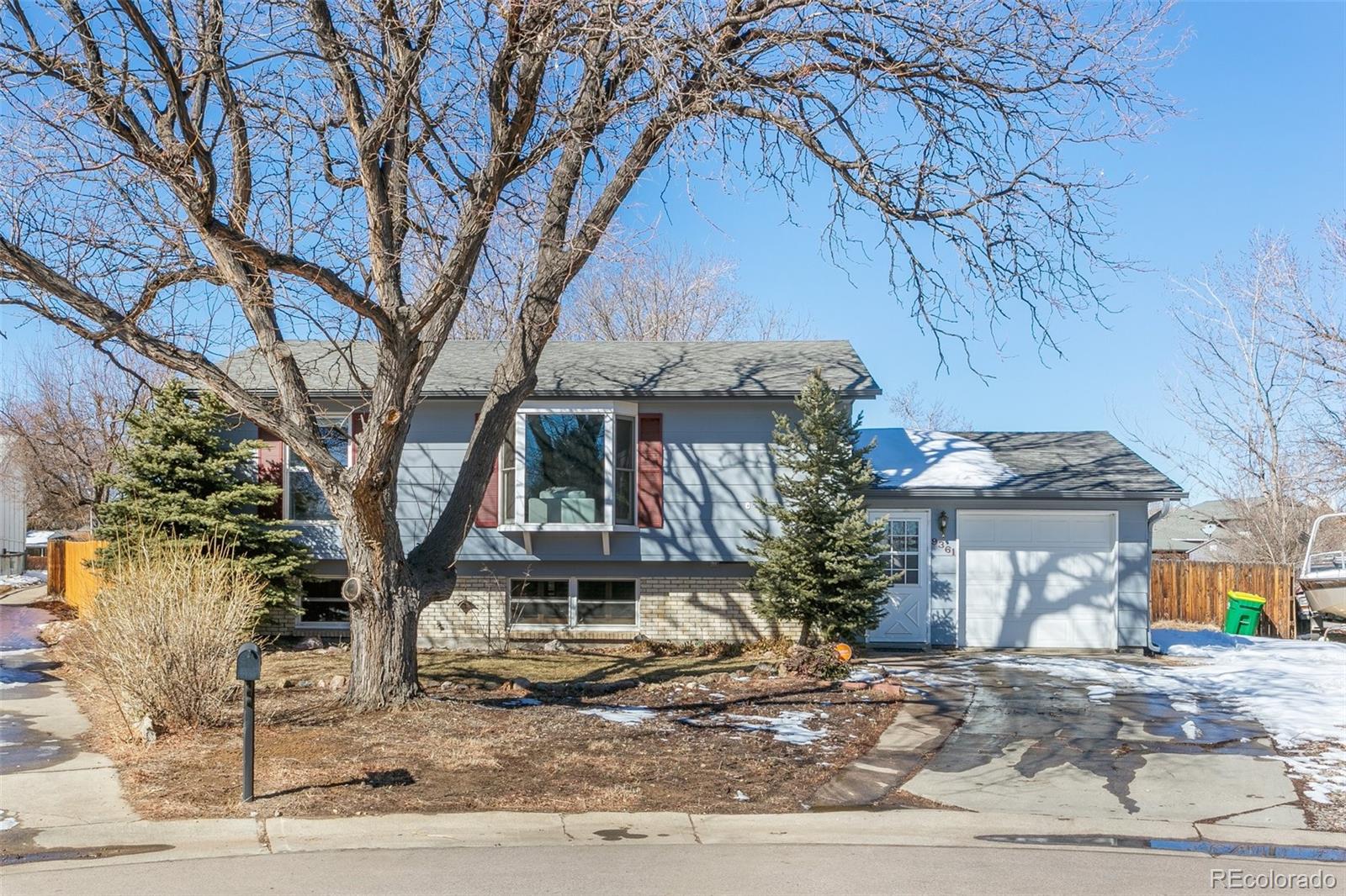 9361 W Floyd Place