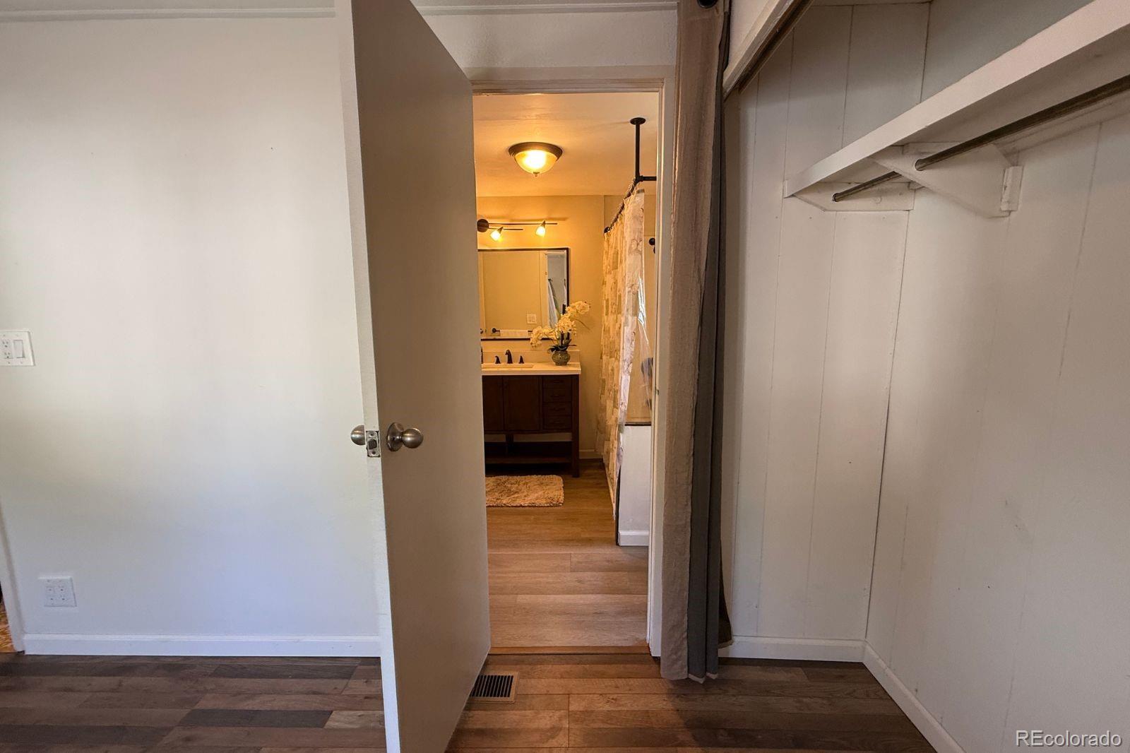 808 Oriole Cove