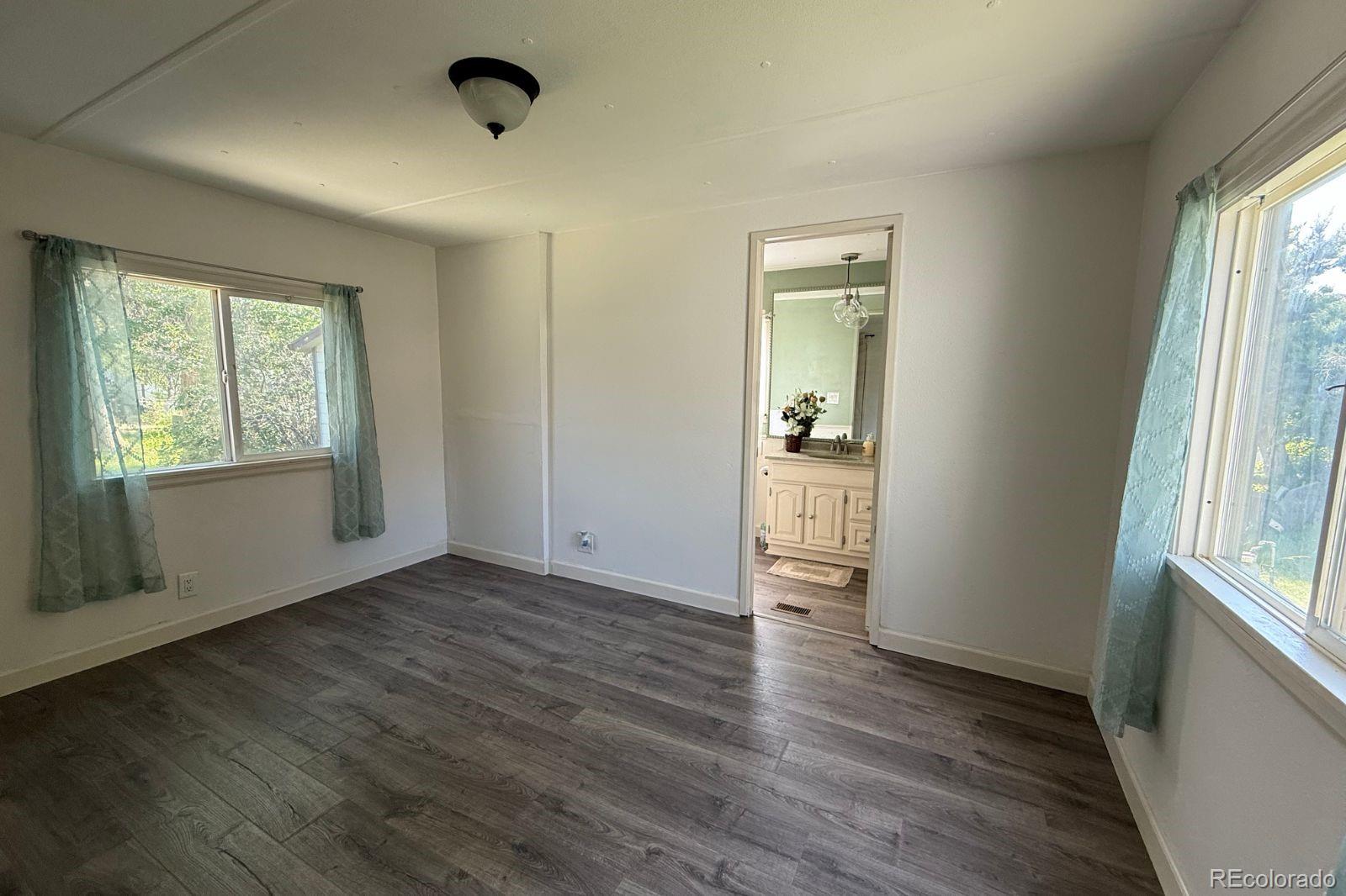 808 Oriole Cove