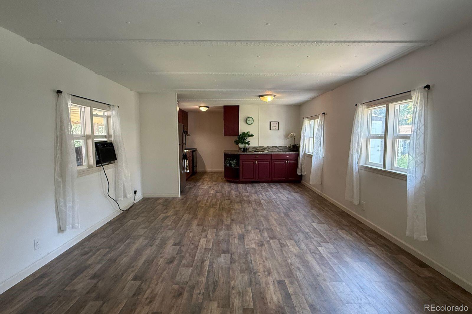 808 Oriole Cove