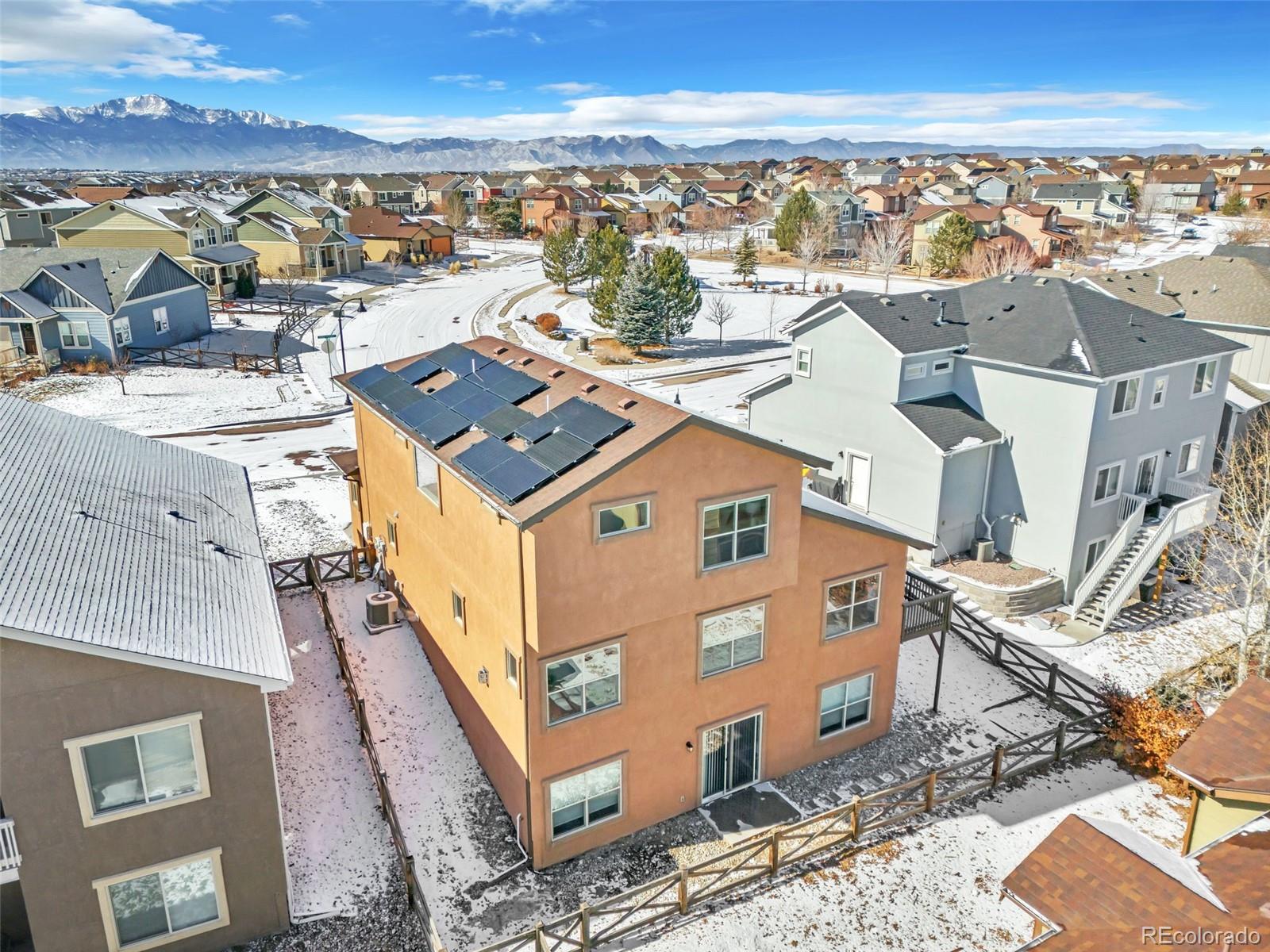 6633 Hidden Hickory Circle