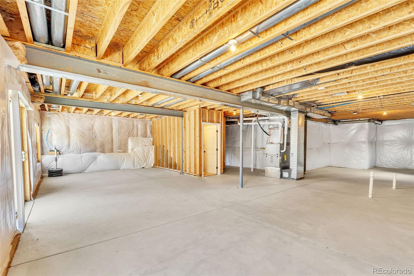6633 Hidden Hickory Circle