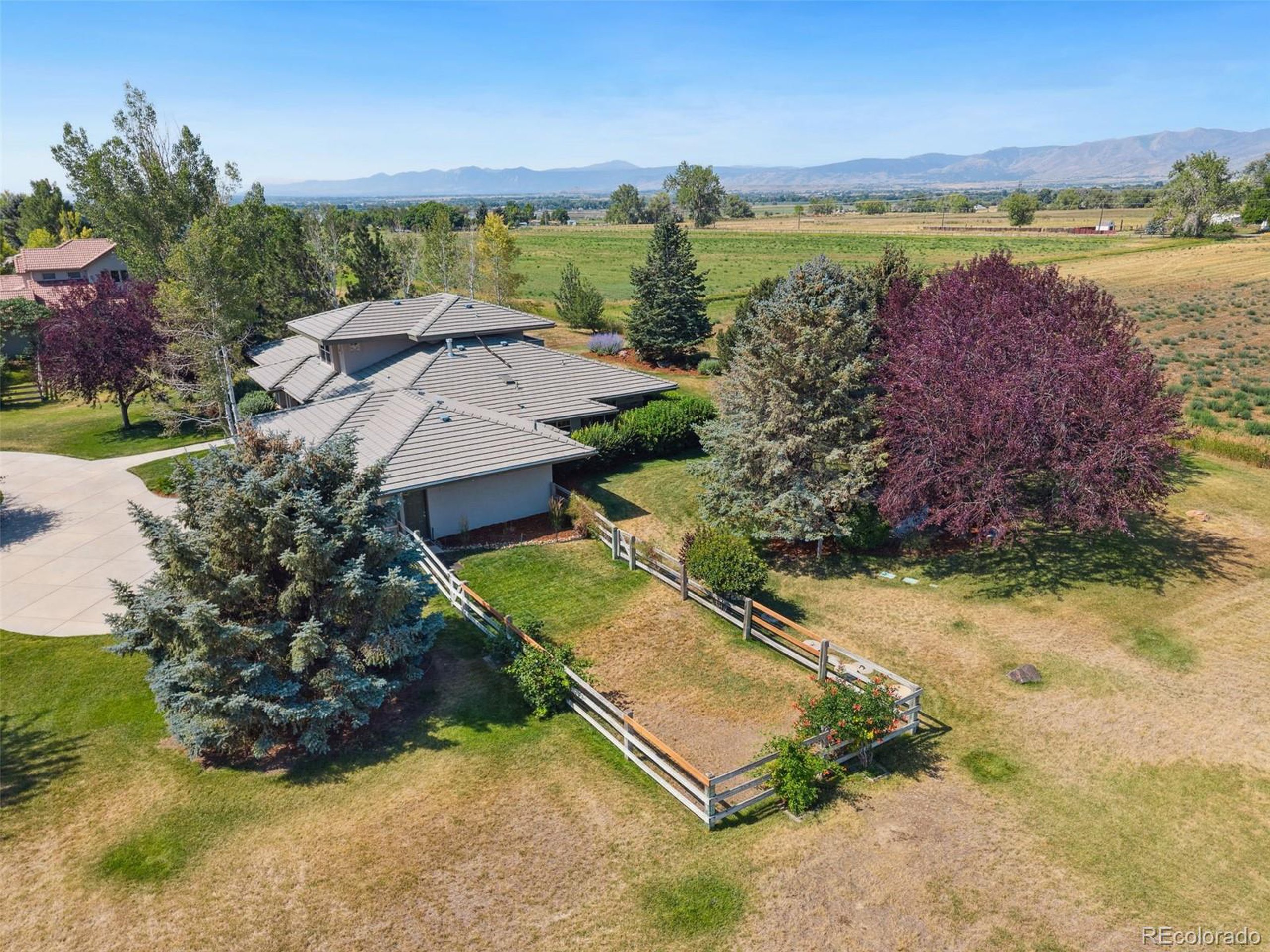 8971 Prairie Knoll Dr