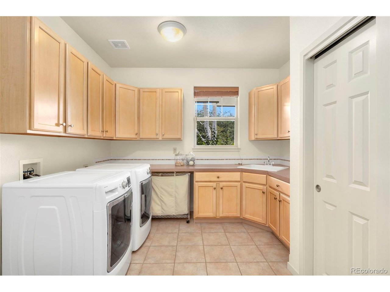 8971 Prairie Knoll Dr