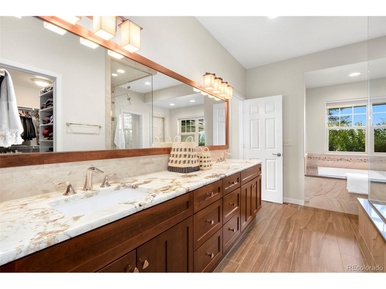 8971 Prairie Knoll Dr