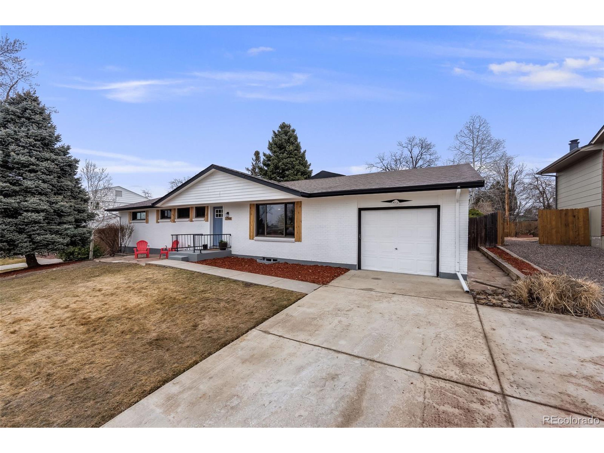 3344 S Uinta Ct