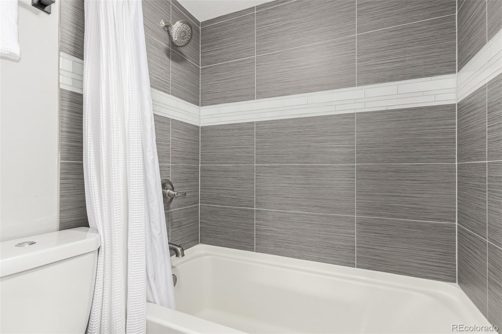3141 S Tamarac Drive Unit: 305E