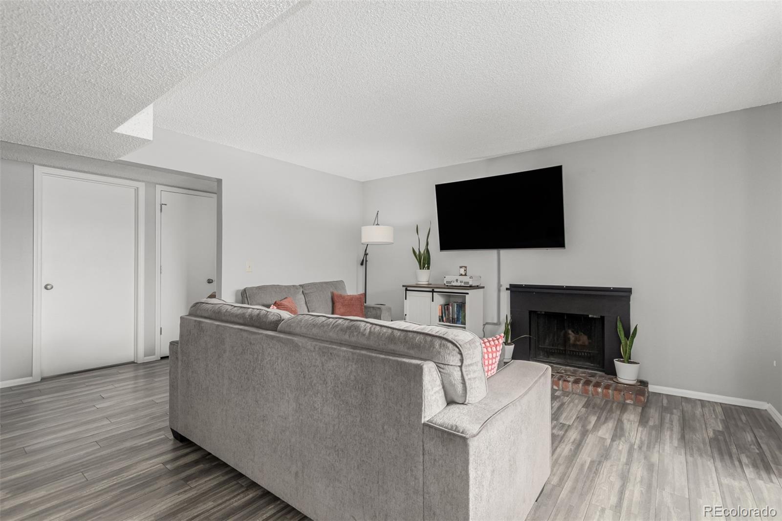 3141 S Tamarac Drive Unit: 305E