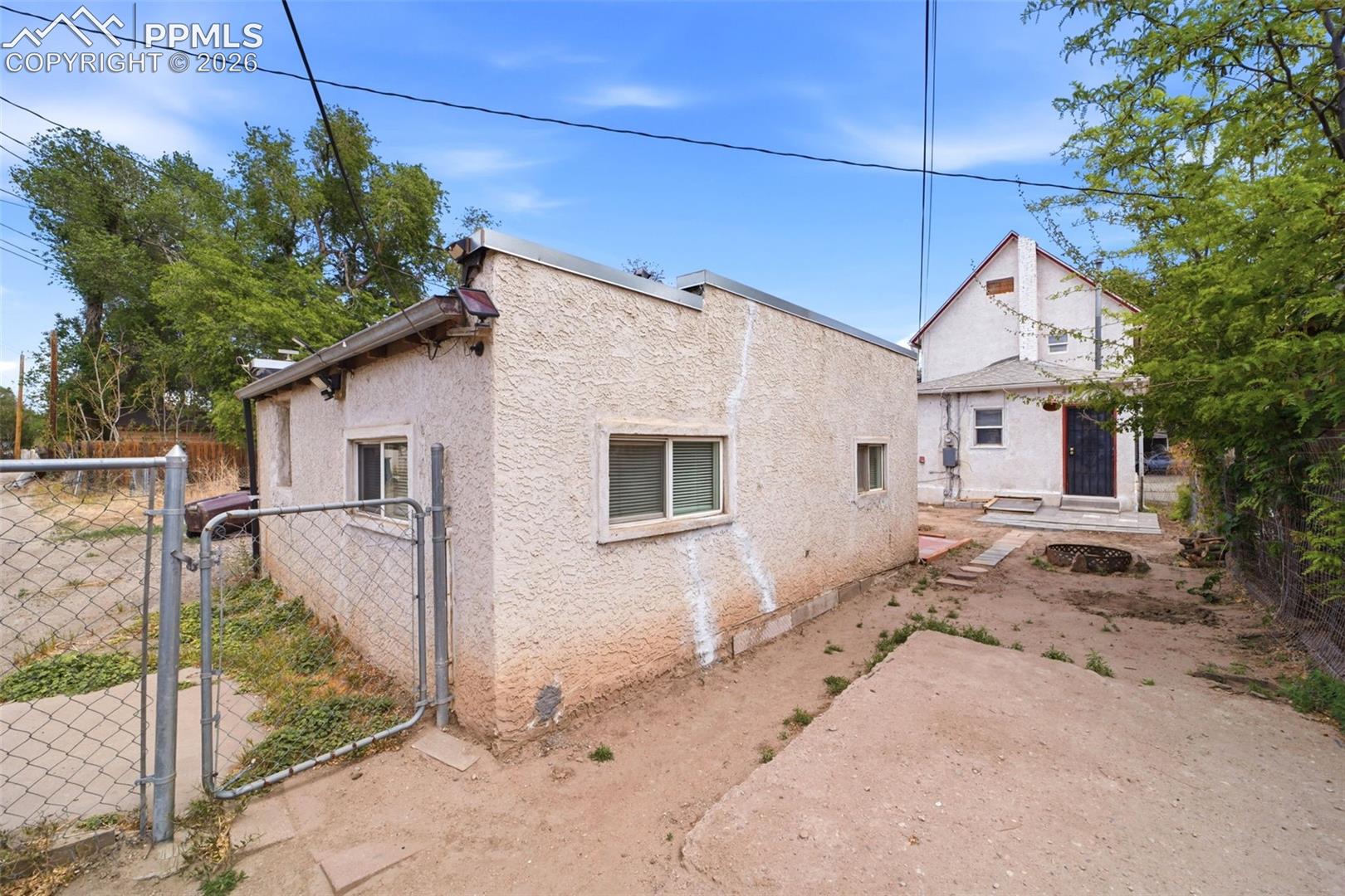 1437 Cypress Street