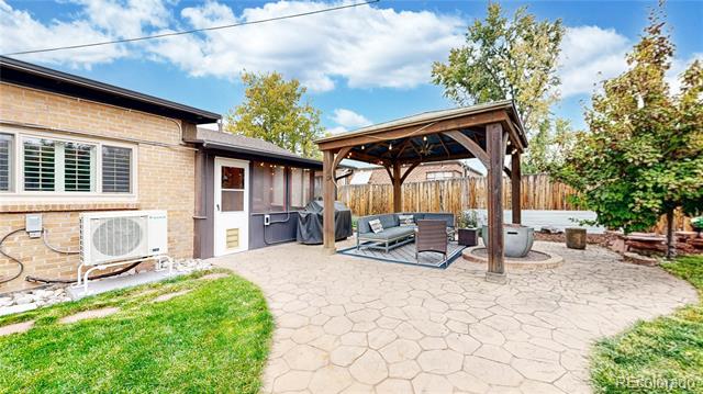940 Grape Street