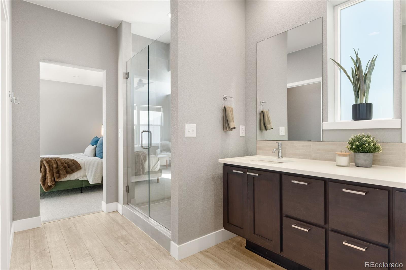 6743 Mariposa Street