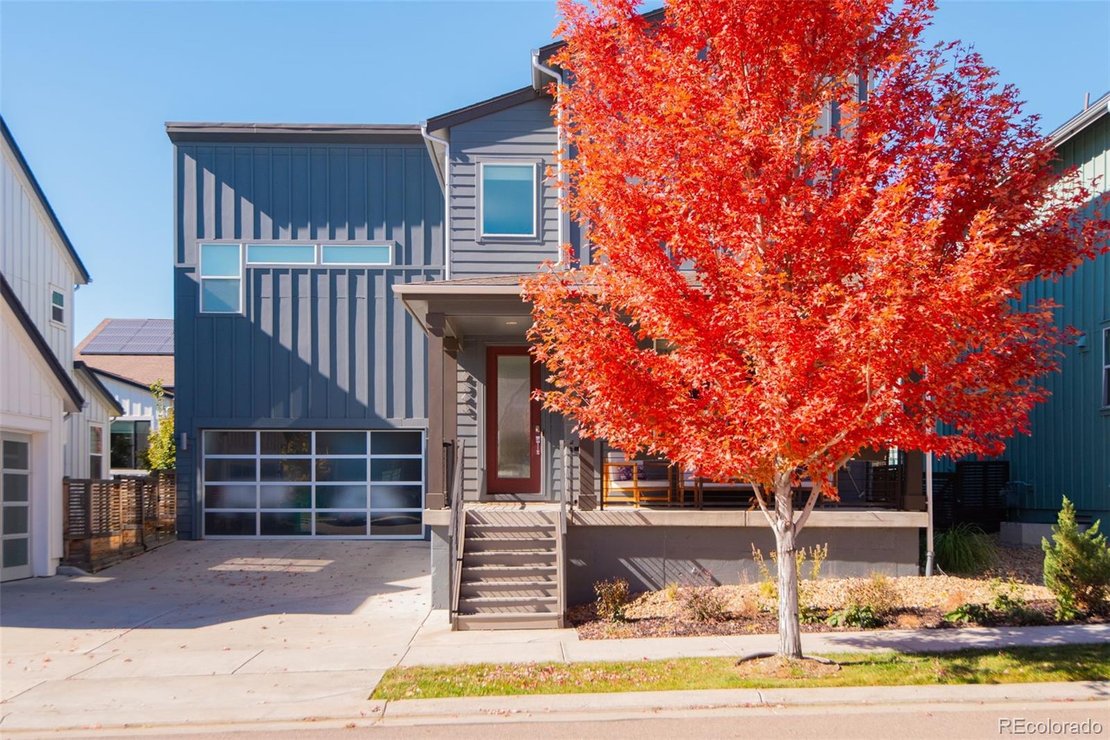 6743 Mariposa Street