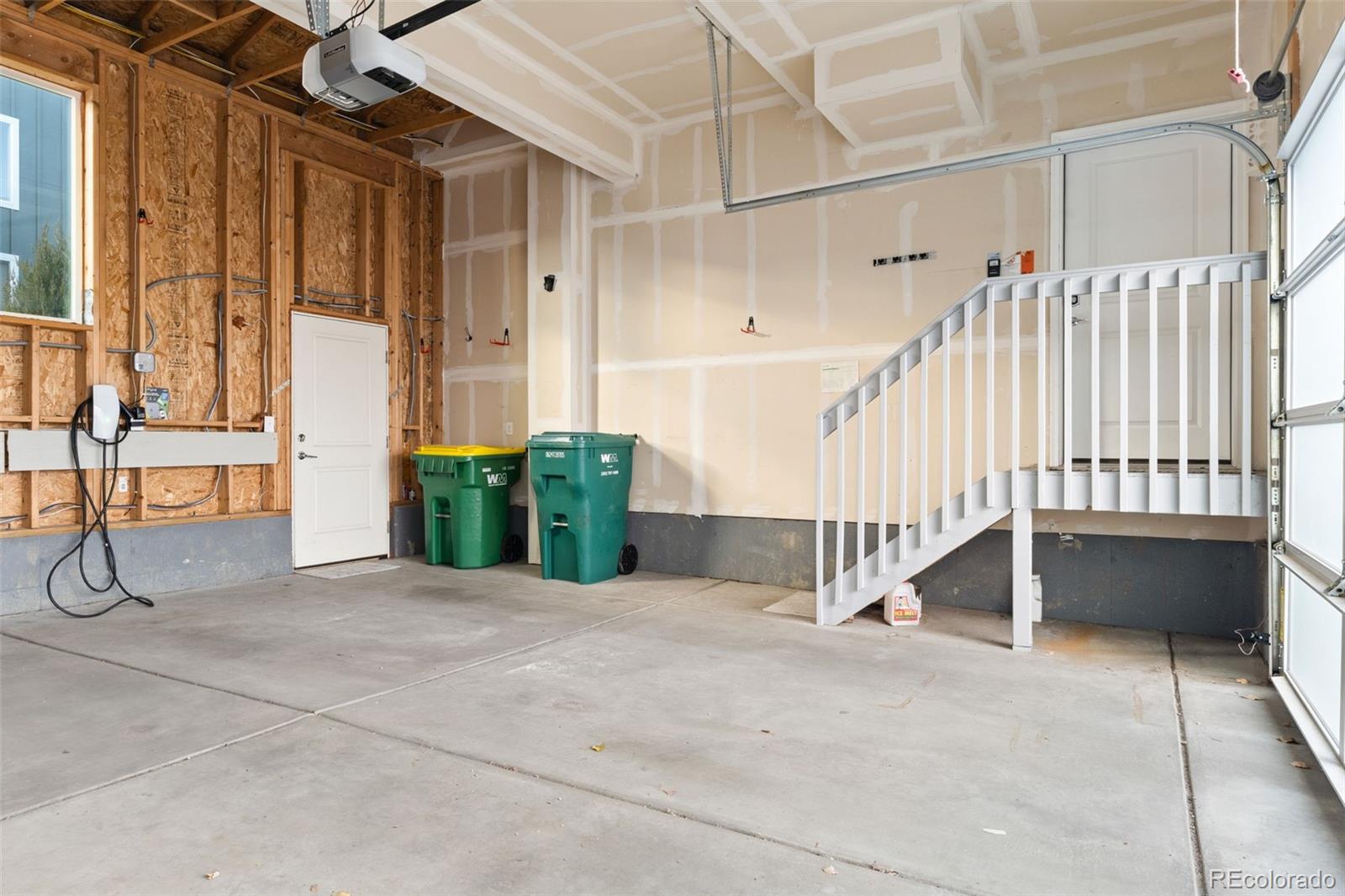 6743 Mariposa Street