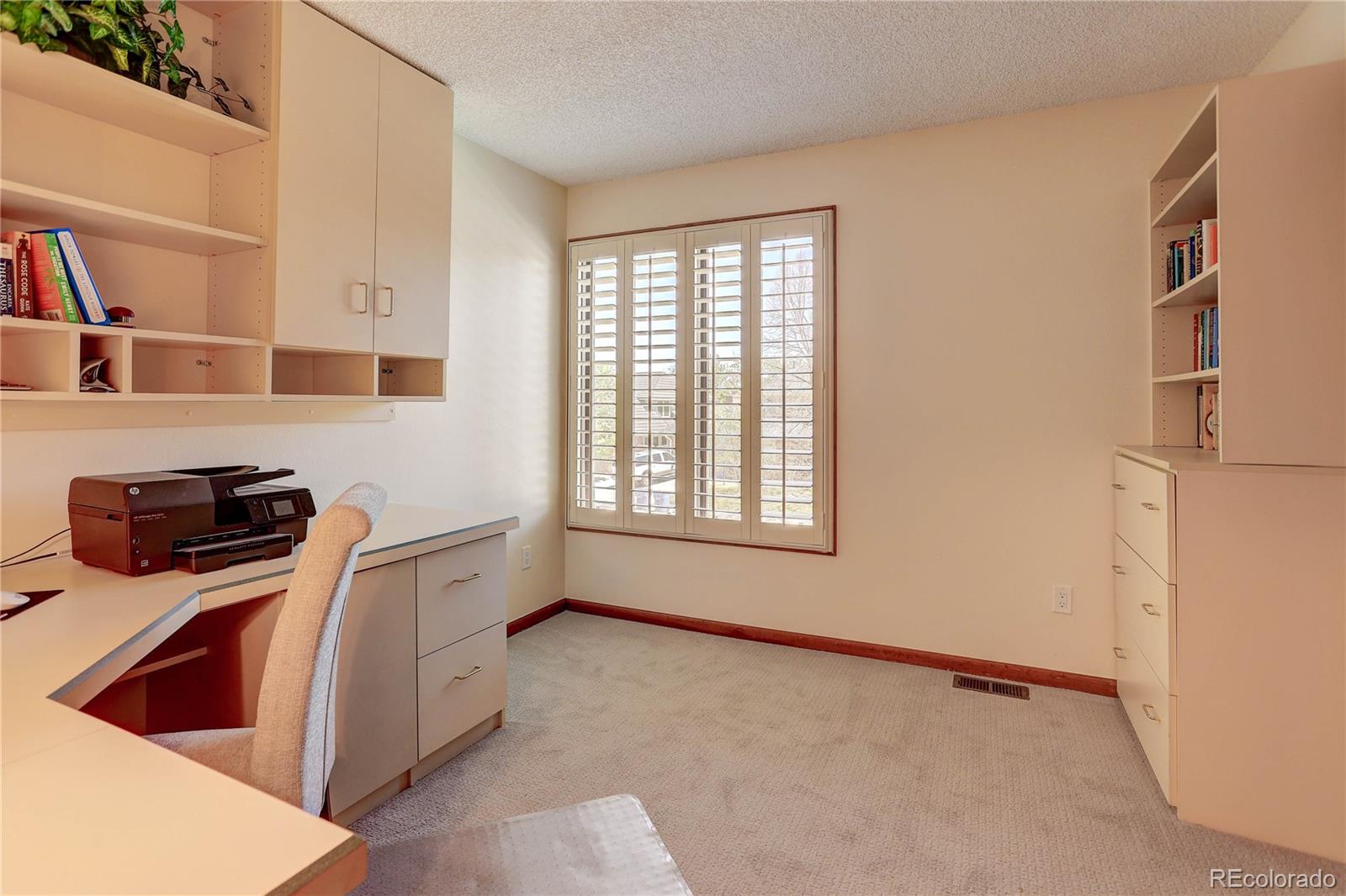 6123 S Macon Way