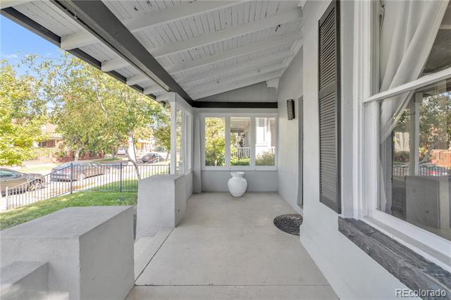 416 S High Street