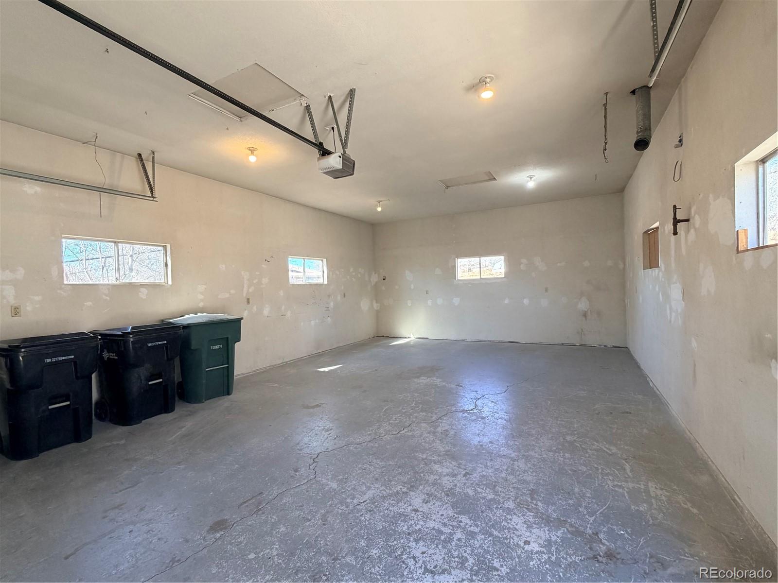 1451 Elm Place