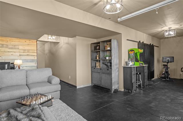 2579 Loon Circle