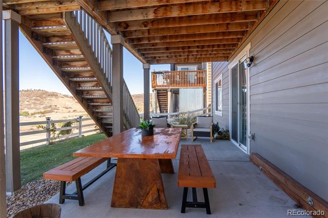 2579 Loon Circle