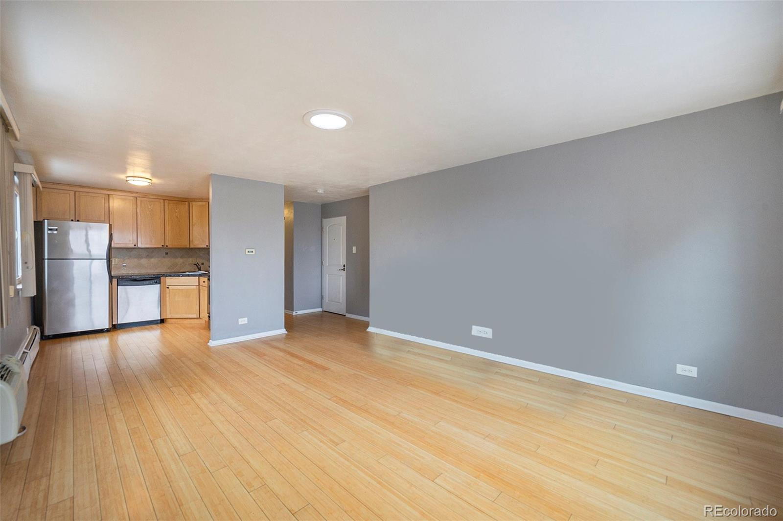 1977 S Josephine Street Unit: 304