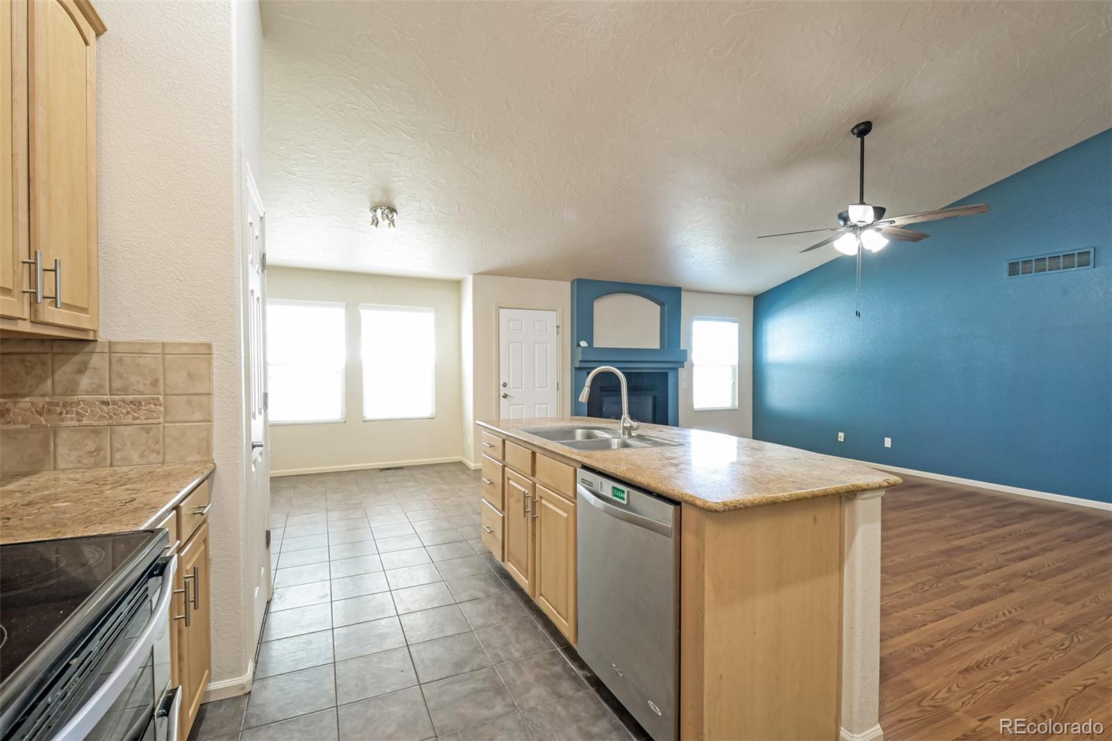 1137 S Coolidge Circle