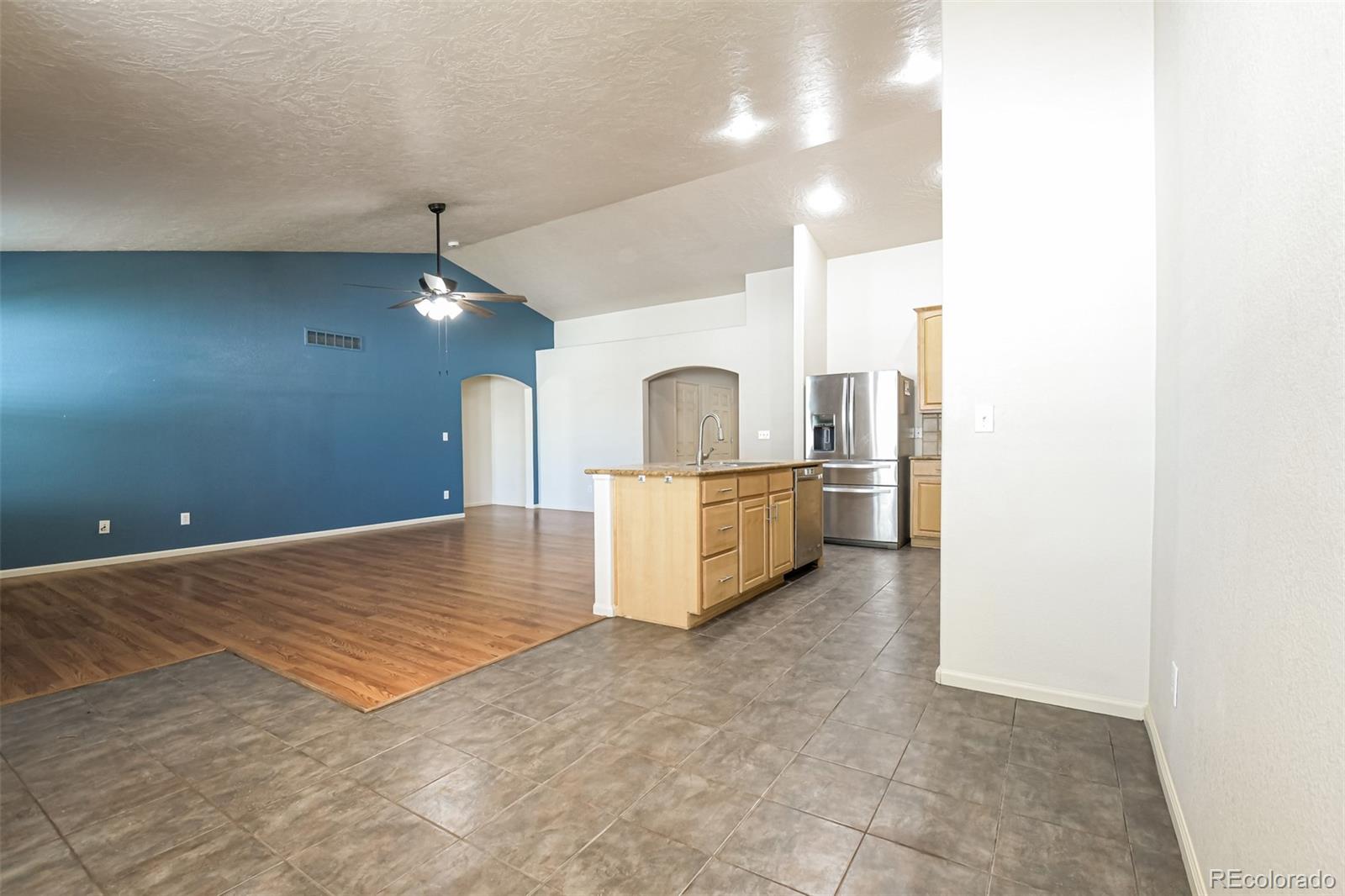 1137 S Coolidge Circle