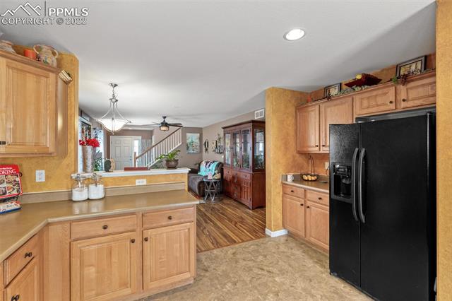 7452 Falconer View
