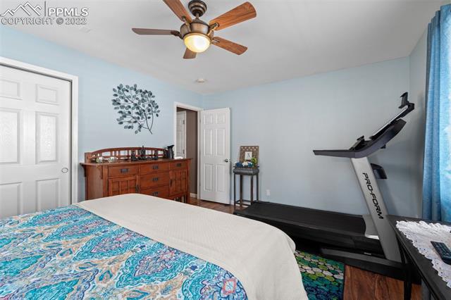 7452 Falconer View