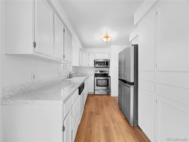 1807 Queens Drive