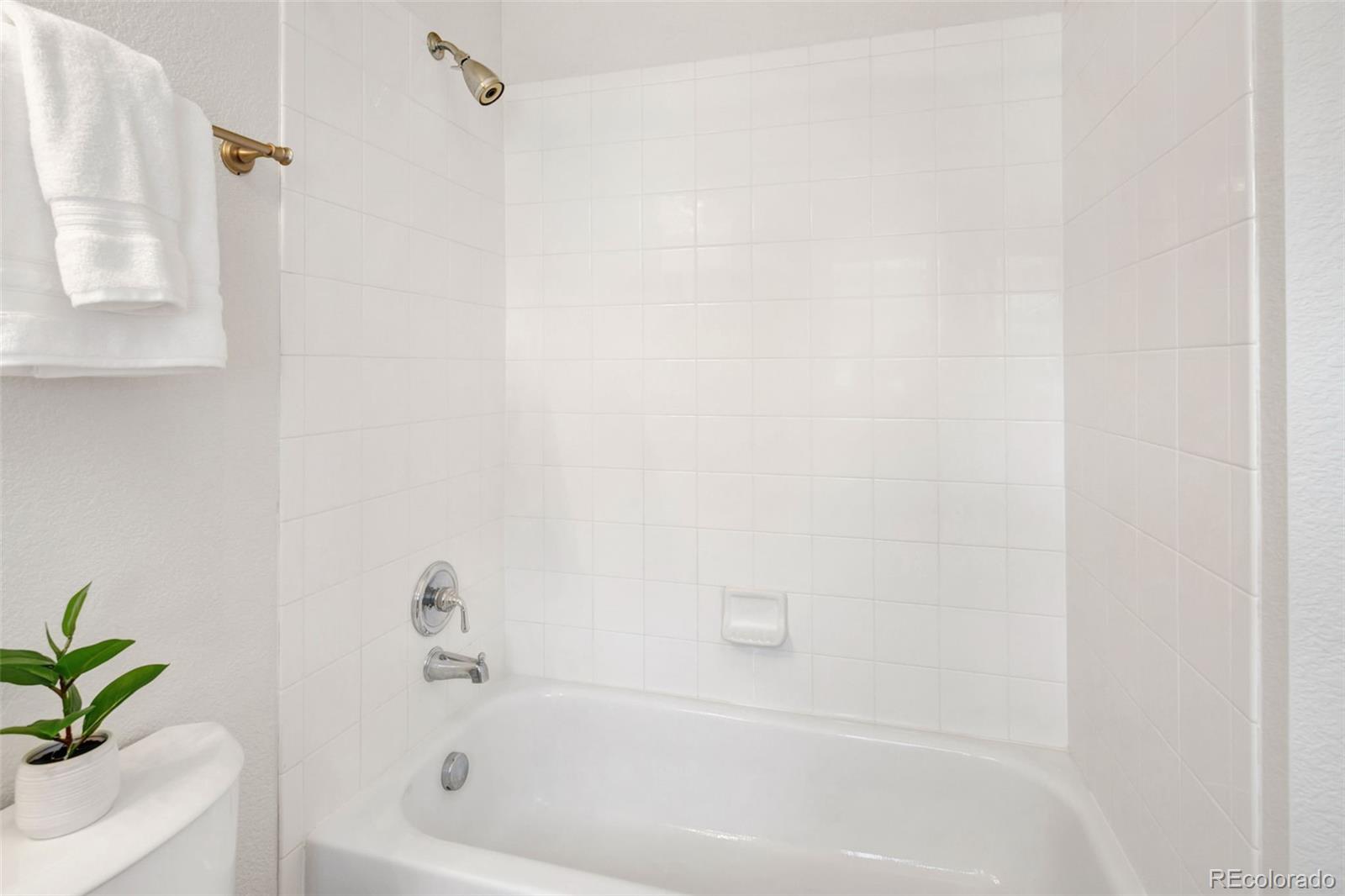 16700 Las Ramblas Lane Unit: O