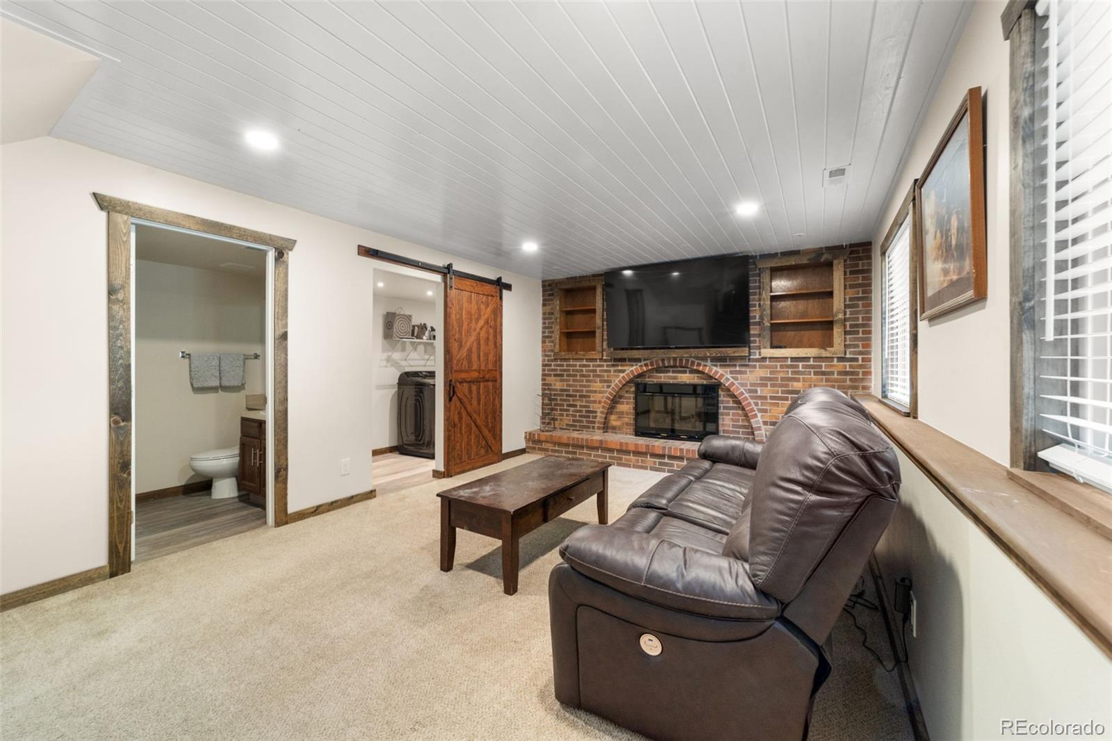 5170 W Old Farm Circle