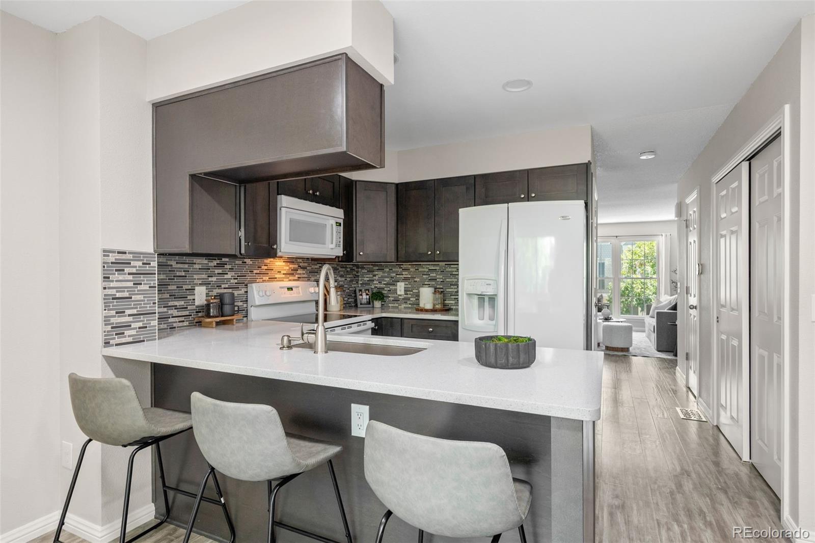 1811 S Quebec Way Unit: 125