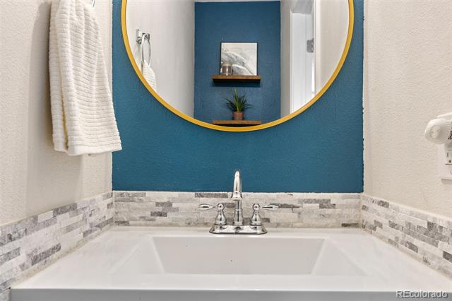 1811 S Quebec Way Unit: 125