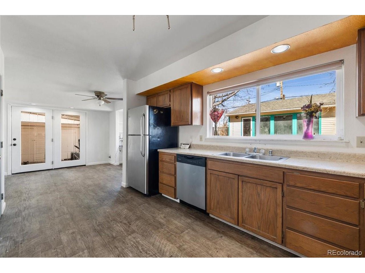 1222 E La Salle St