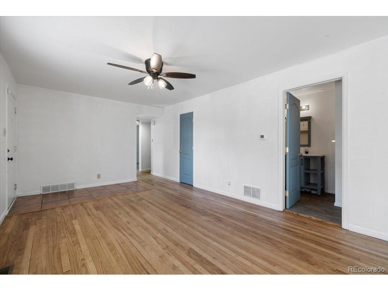 1222 E La Salle St