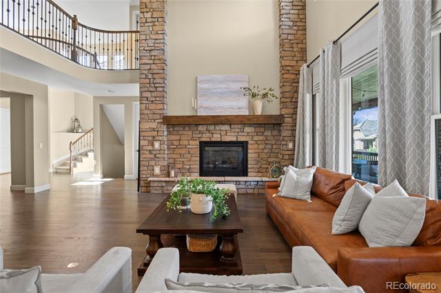 6878 Northstar Court