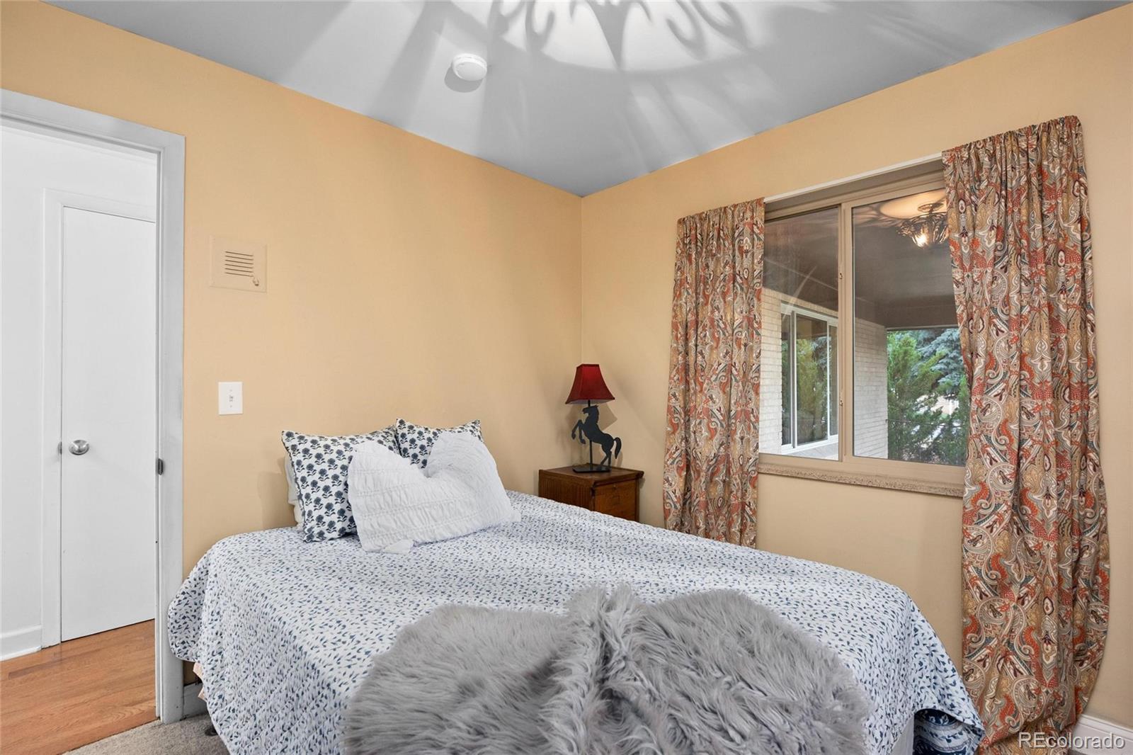 4800 E Dartmouth Avenue