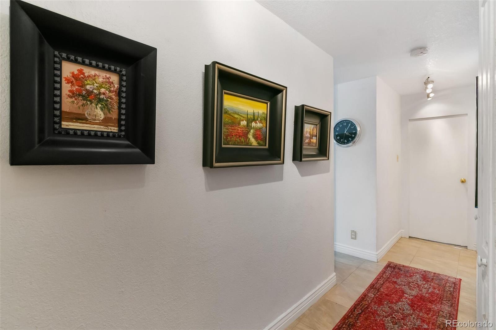1223 Race Street Unit: 401