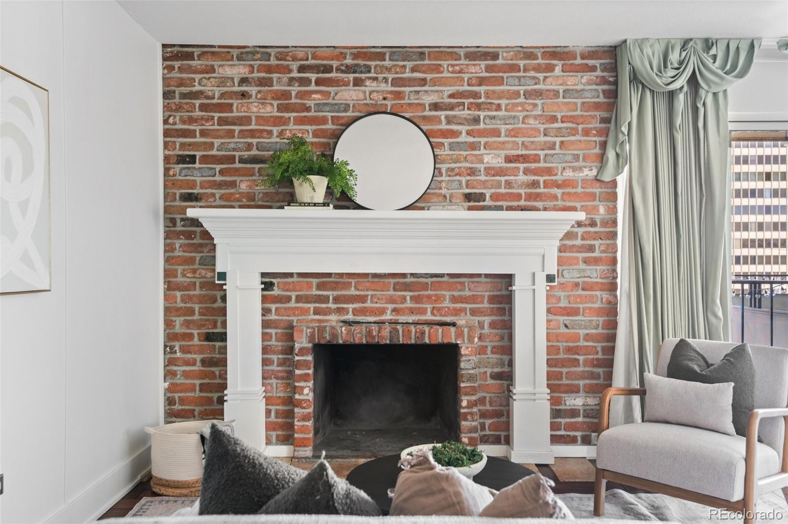 700 N Washington Street Unit: 502