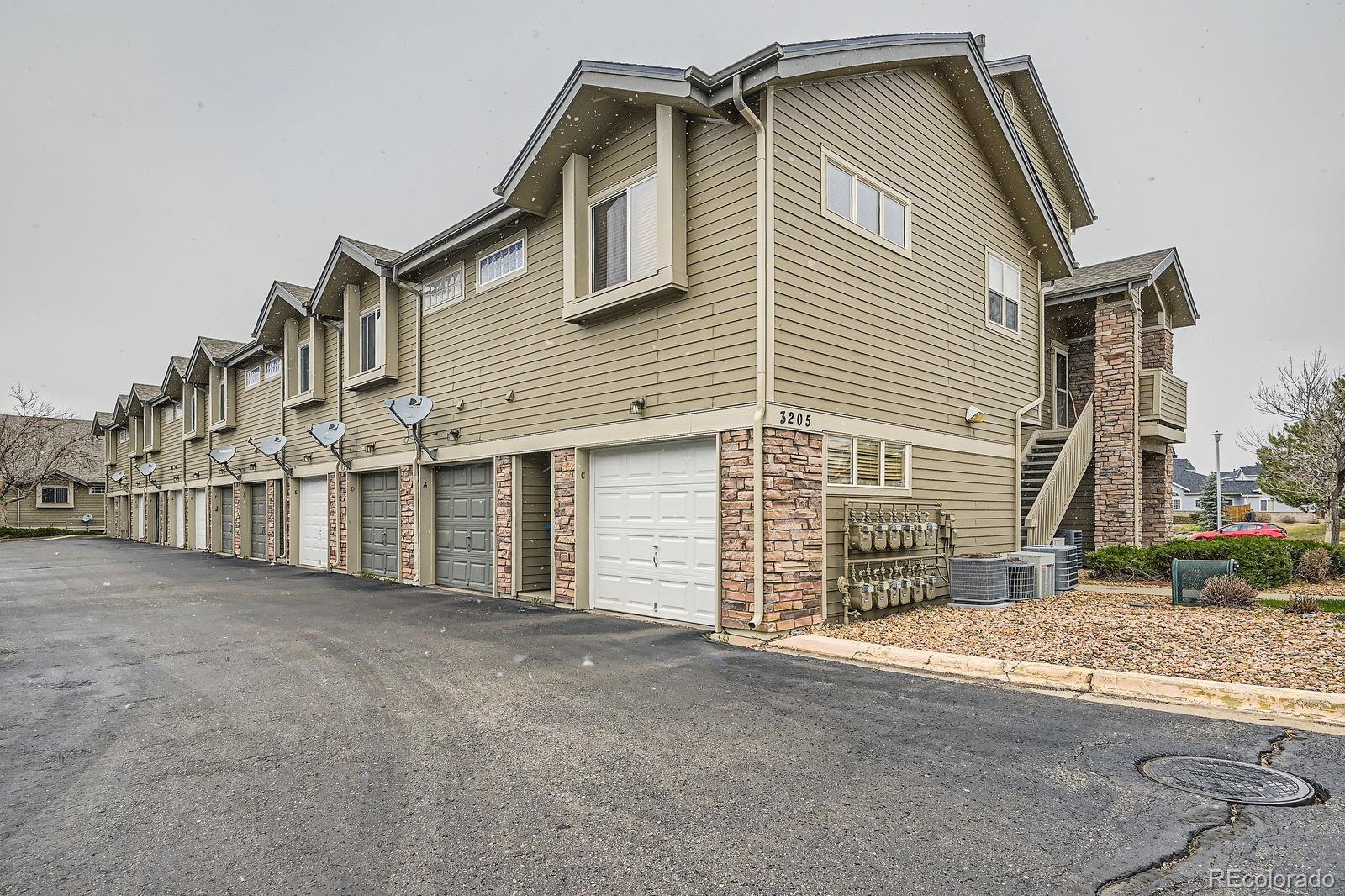 3205 S Walden Court Unit: H