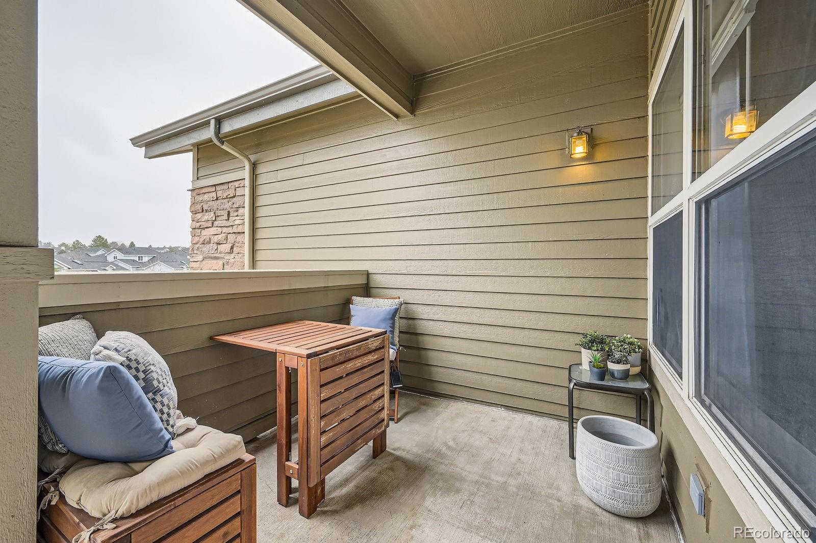 3205 S Walden Court Unit: H