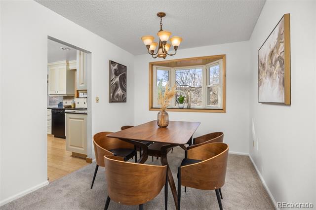 8037 Iris Court