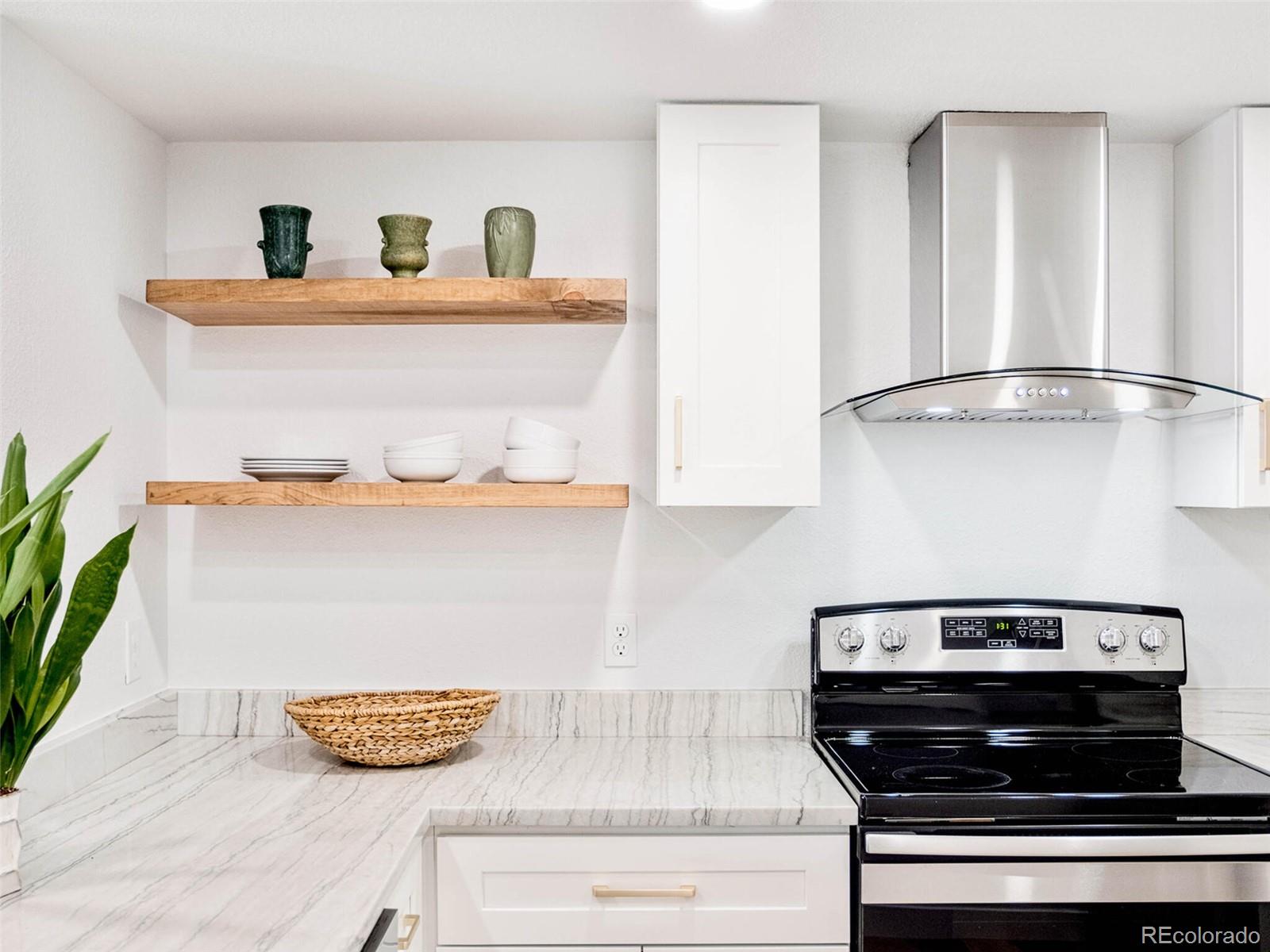 350 Detroit Street Unit: 212