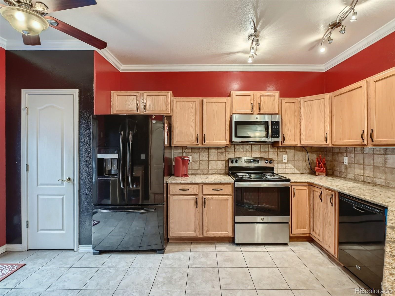 2953 S Yampa Way