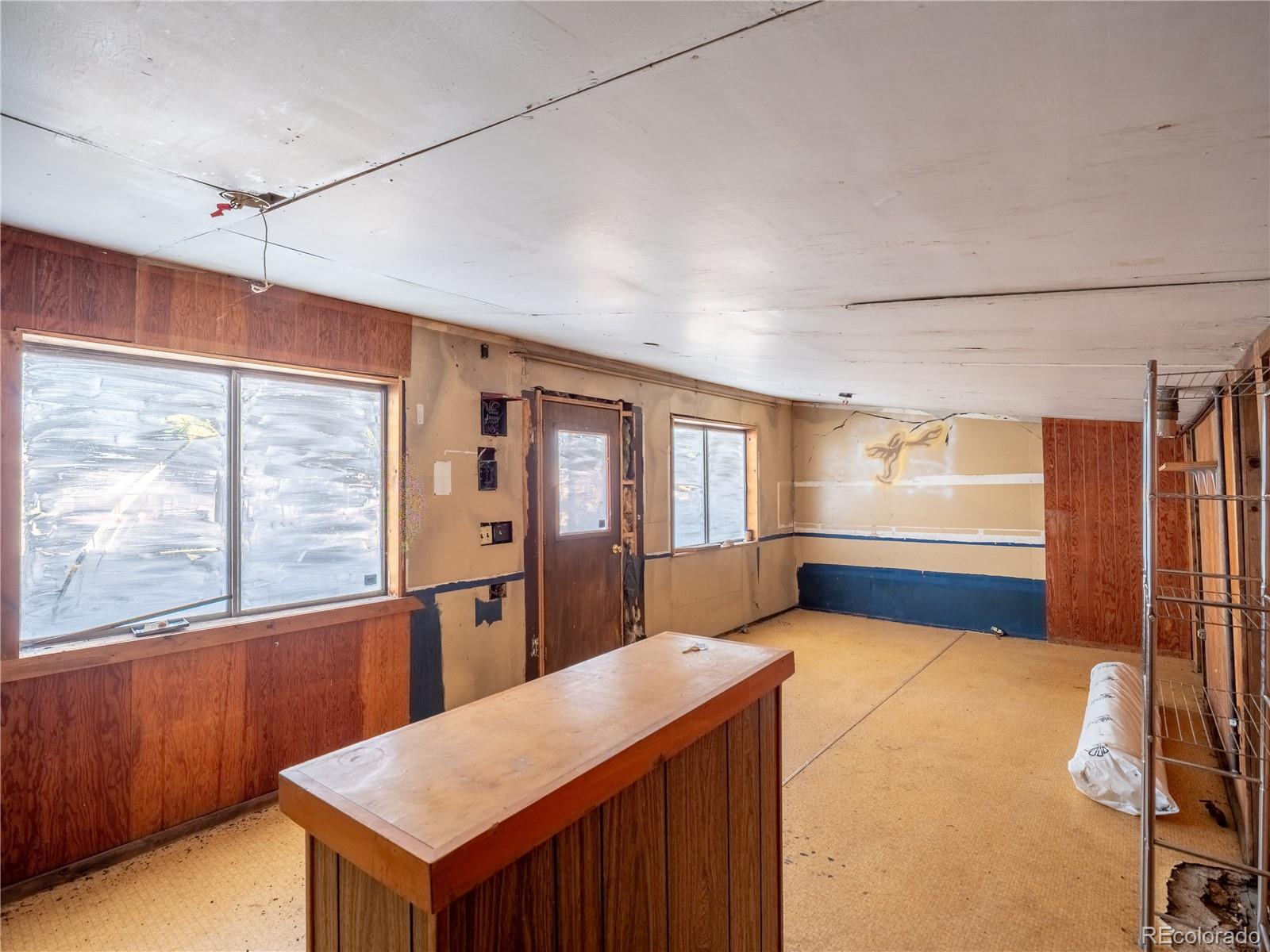 10057 W US Highway 50