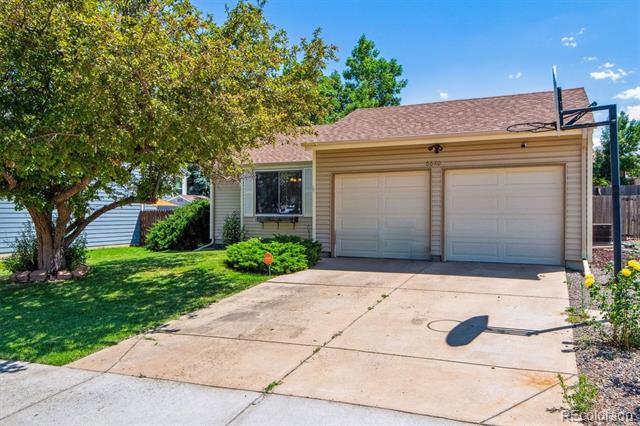 5640 W 75th Drive