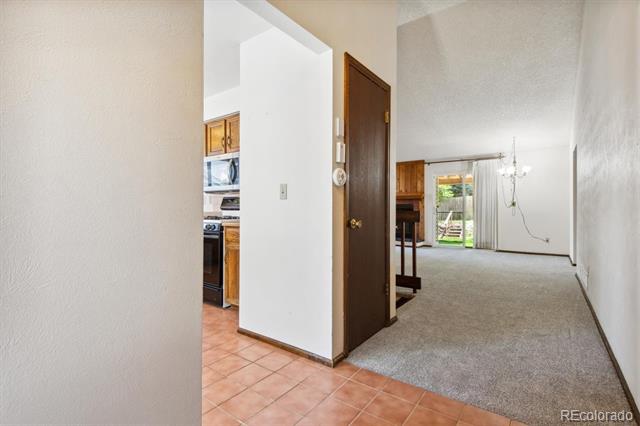 5640 W 75th Drive