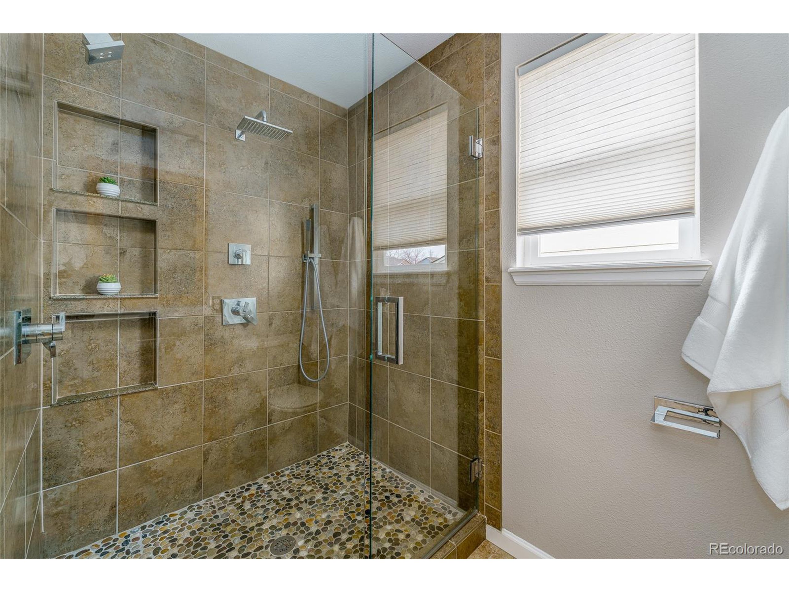 3142 W Yarrow Cir
