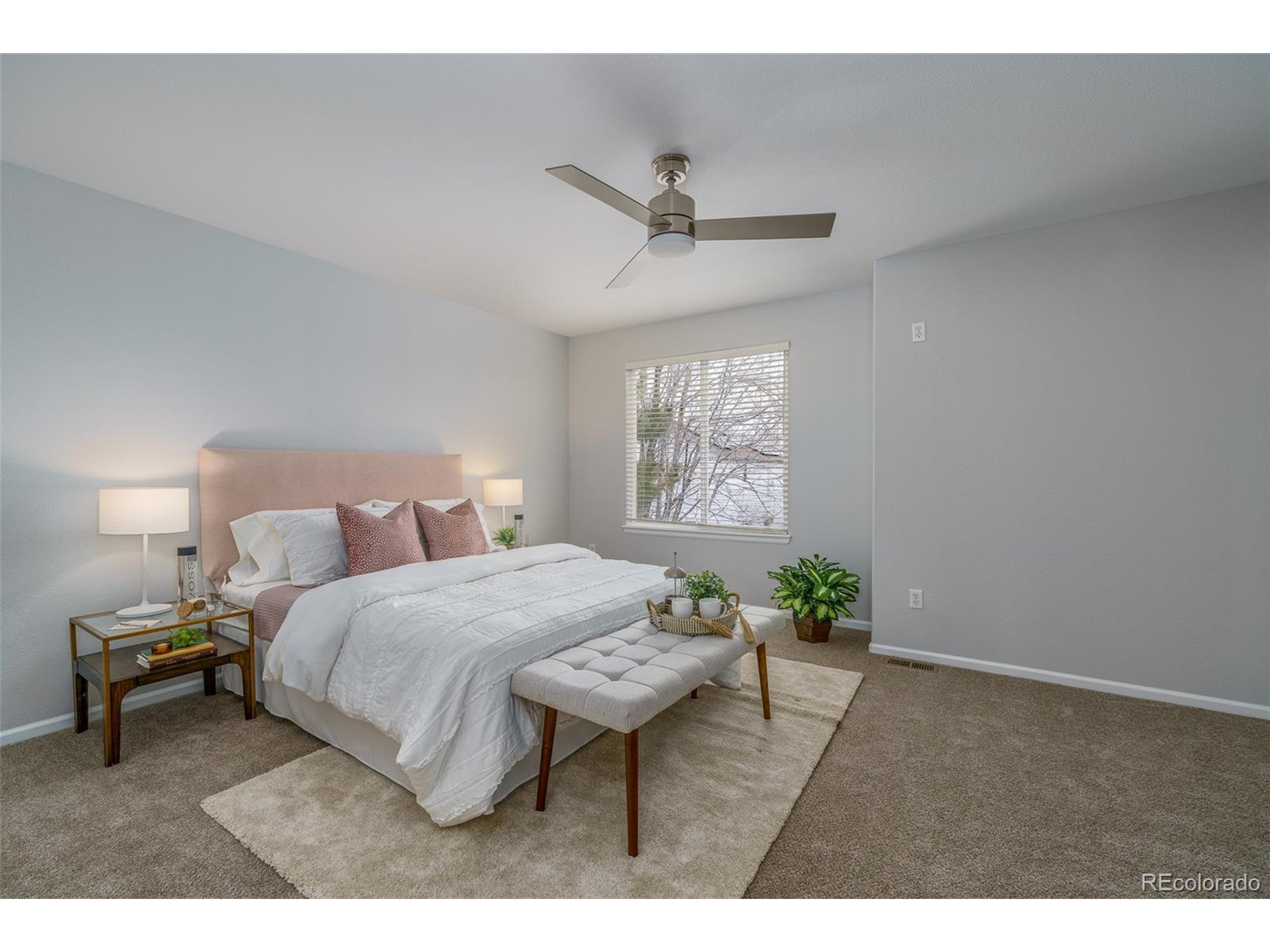 3142 W Yarrow Cir