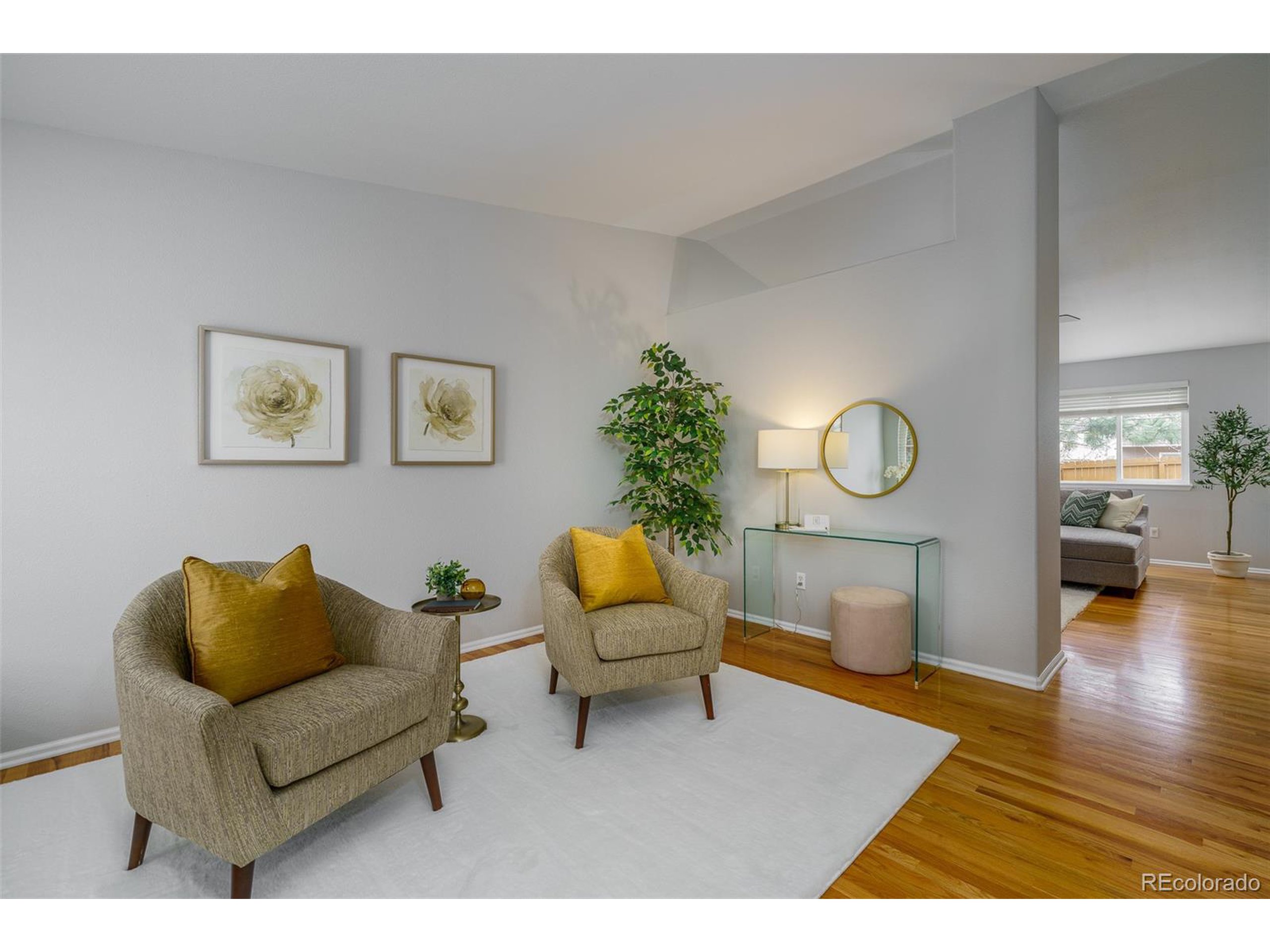 3142 W Yarrow Cir